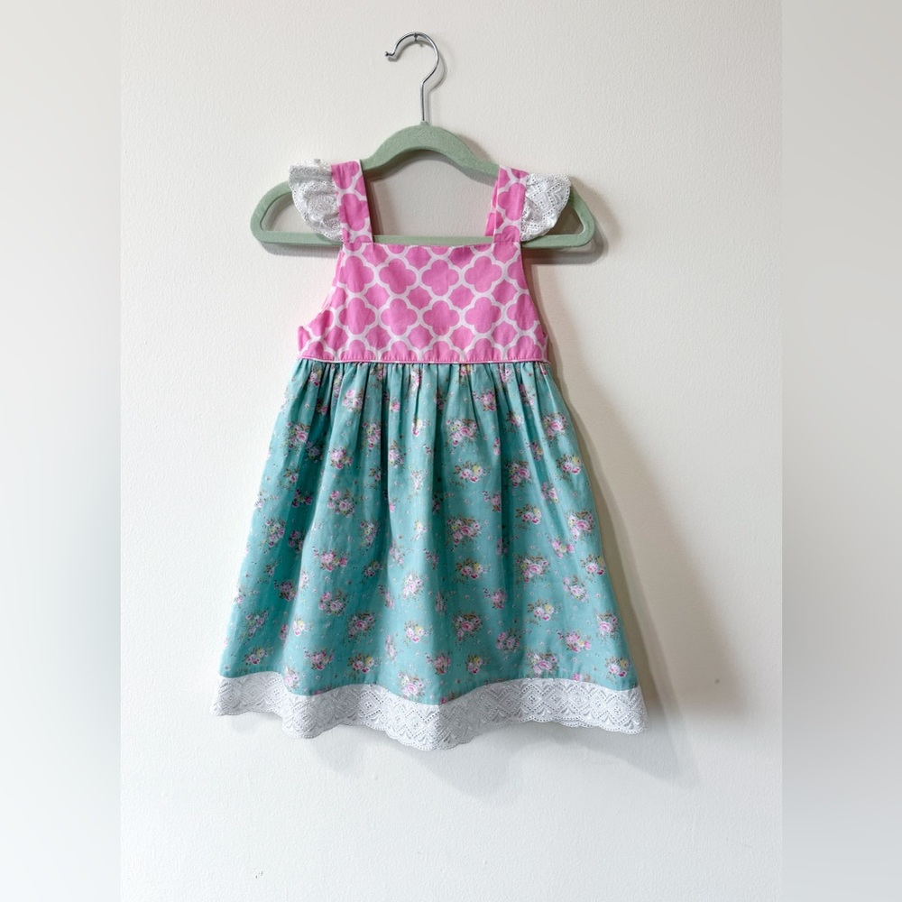 Smocked Sweets Floral Dress Size 3